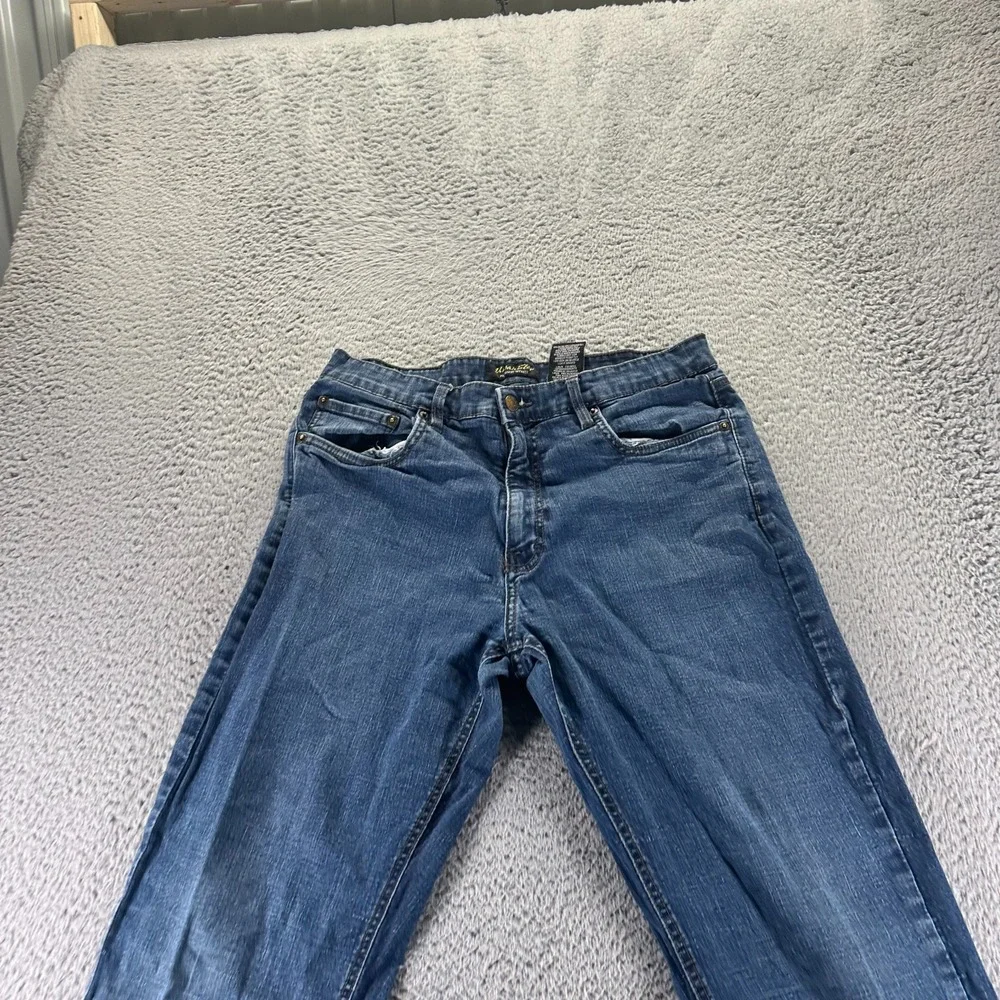 Urban Star Road Runner Apparel Jeans Men 34x32 Blue Denim Straight Stretch Faded
